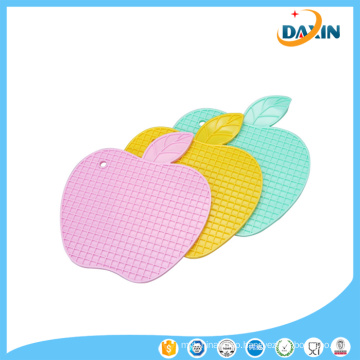 Kitchen Tool Creative Design Apple Shape Non-Slip Silicone Bowl Mat